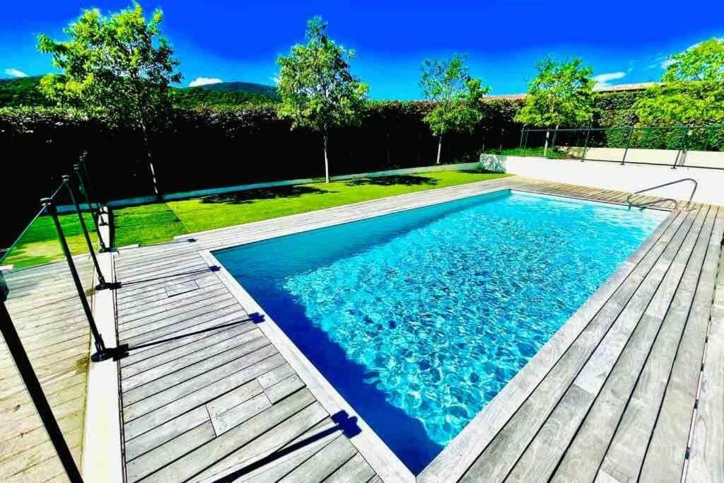 Piscine Terasse Gym Sauna Balneo Apartment